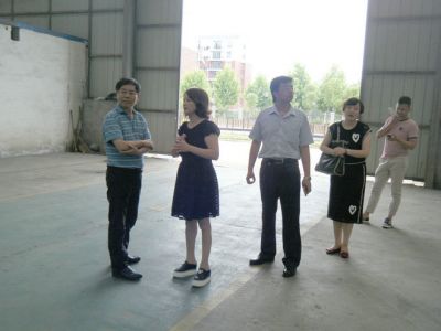 黃石中小企業(yè)服務(wù)中心汪主任來我司參觀指導工作